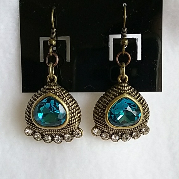 Brass earrings with blue & rhinestones - Picture 2 of 2